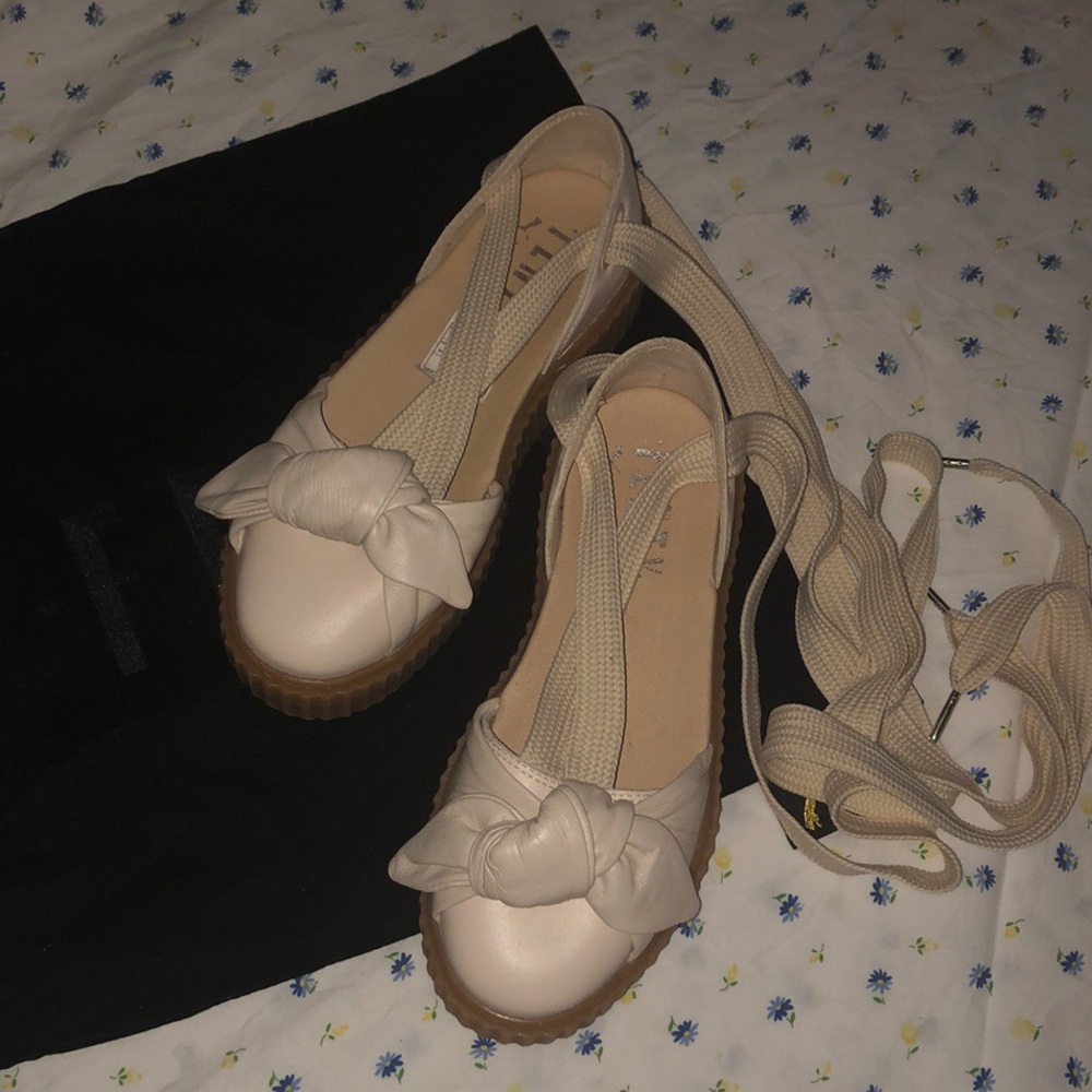 Fenty bow creeper sandals